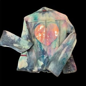 Upcycled y2k Guess denim jacket. Size medium.